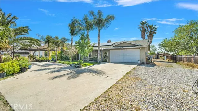 Hesperia, CA 92345,7172 Cottonwood Avenue