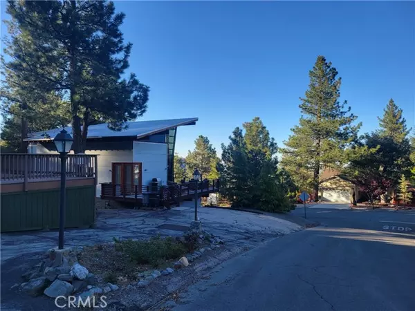 Wrightwood, CA 92397,0 Desert View