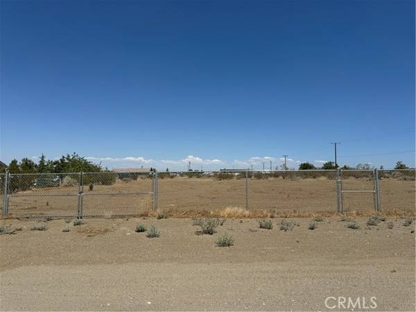 0 Corton, Phelan, CA 92372