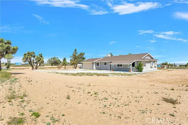 Phelan, CA 92371,10033 Arizona Avenue