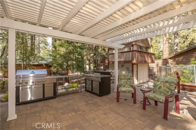 41984 Mapleleaf Drive, Big Bear Lake, CA 92315