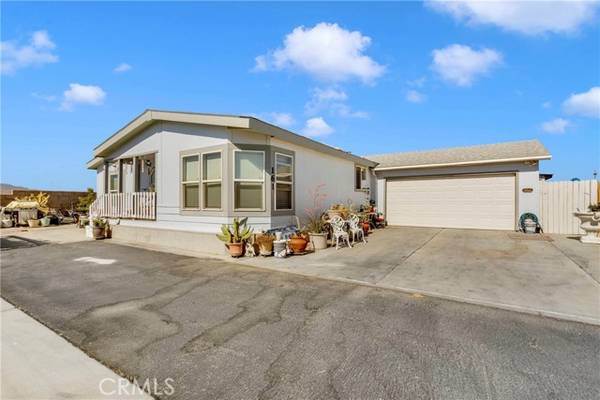 21621 Sandia, Apple Valley, CA 92308