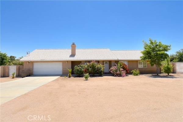 8949 10th Avenue, Hesperia, CA 92345