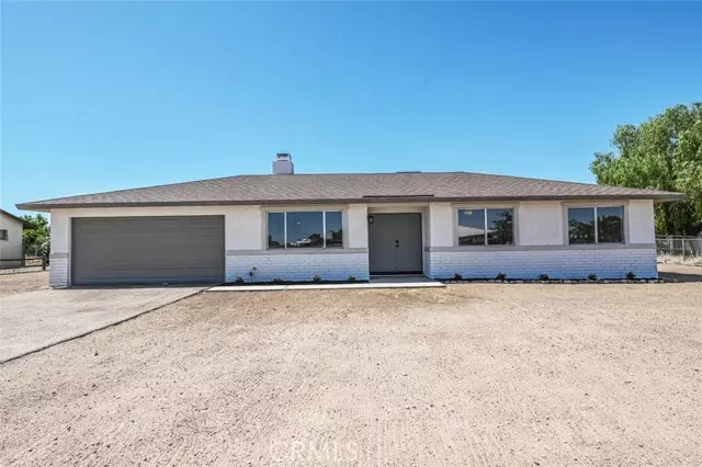 21355 Tono Road, Apple Valley, CA 92308