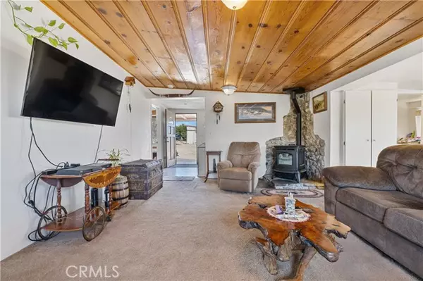 Pinon Hills, CA 92372,598 Maria Road