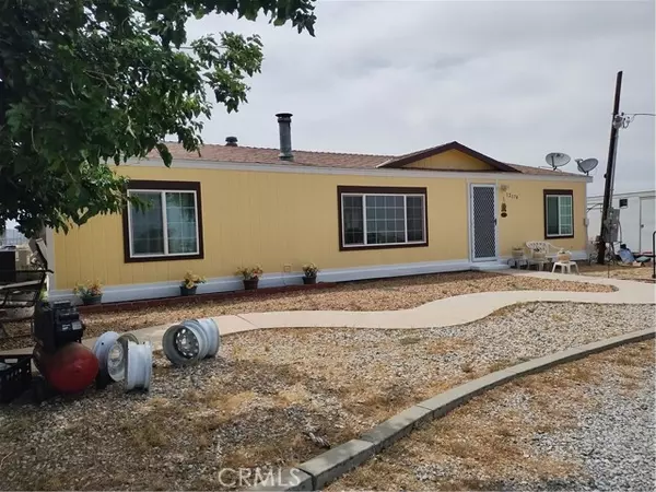 12174 Buttonwood Road, Phelan, CA 92371