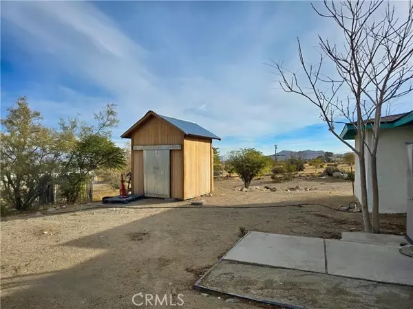 32438 Spinel Road, Lucerne Valley, CA 92356