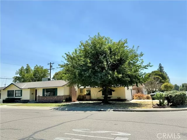 Visalia, CA 93277,137 W Laura Avenue