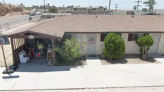 135 W Grace Street, Barstow, CA 92311