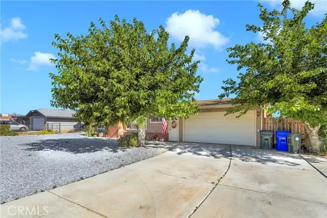 21815 Jelan Avenue, Apple Valley, CA 92307