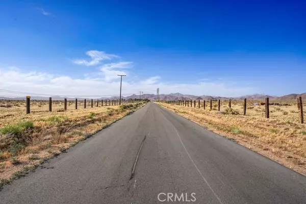 Lucerne Valley, CA 92356,16143 Meridian