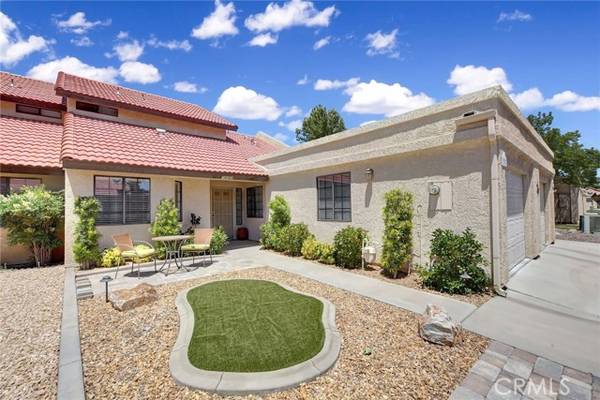 19082 Cedar Drive, Apple Valley, CA 92308