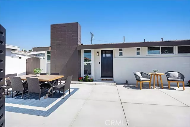 7041 Bestel Avenue, Westminster, CA 92683