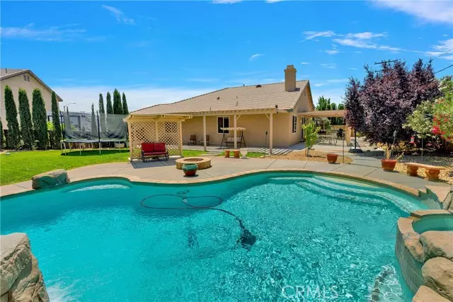 13320 Sunny Ridge Street, Hesperia, CA 92344