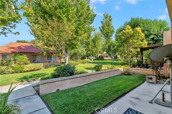 11611 Park Lane, Apple Valley, CA 92308