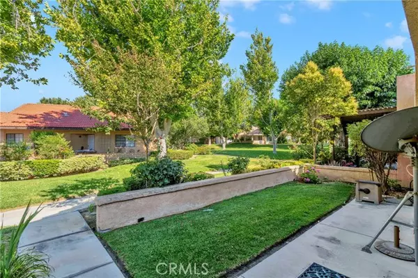 11611 Park Lane, Apple Valley, CA 92308