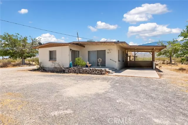 8583 Cherokee Trail, Lucerne Valley, CA 92356