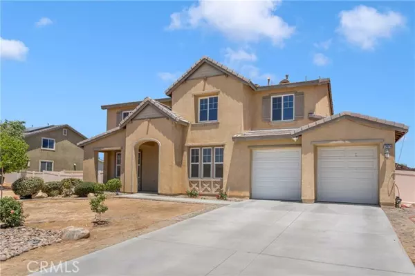 12025 Sweet Grass Circle, Apple Valley, CA 92308