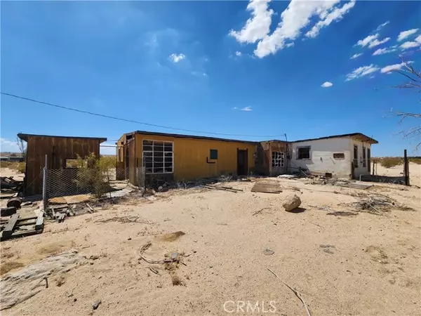 29 Palms, CA 92277,5 Mac Rae Road