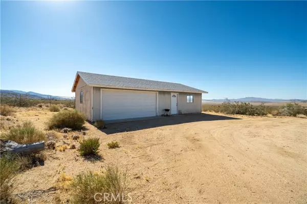 Johnson Valley, CA 92285,50471 Cholla Road