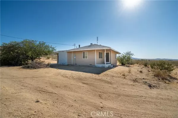 Johnson Valley, CA 92285,50471 Cholla Road