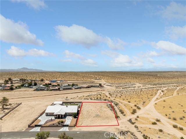 13711 Branding Iron, Helendale, CA 92342