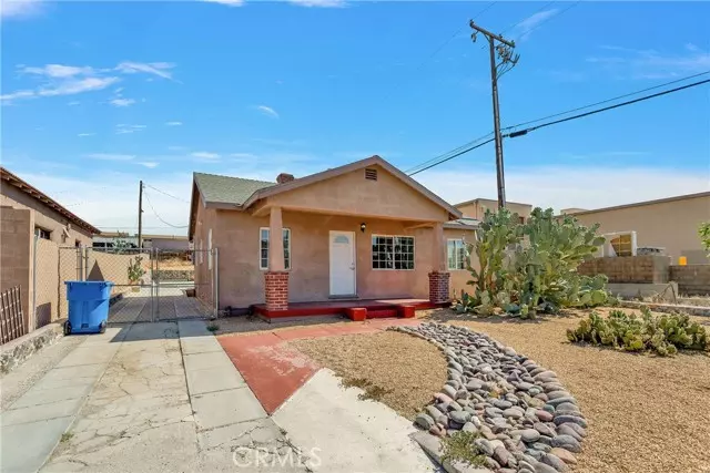 312 E Buena Vista Street, Barstow, CA 92311