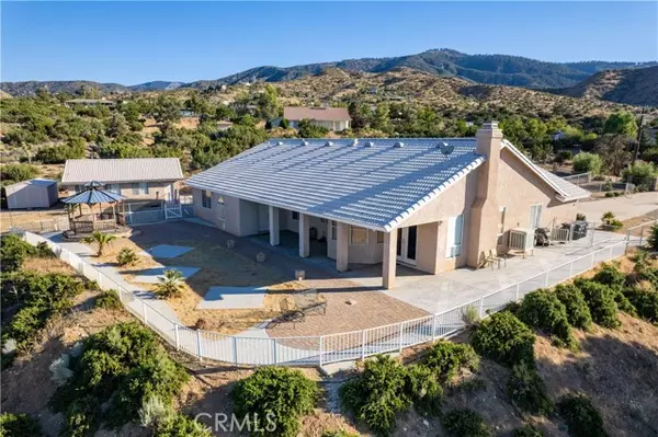 Pinon Hills, CA 92372,9075 E Primavera Road