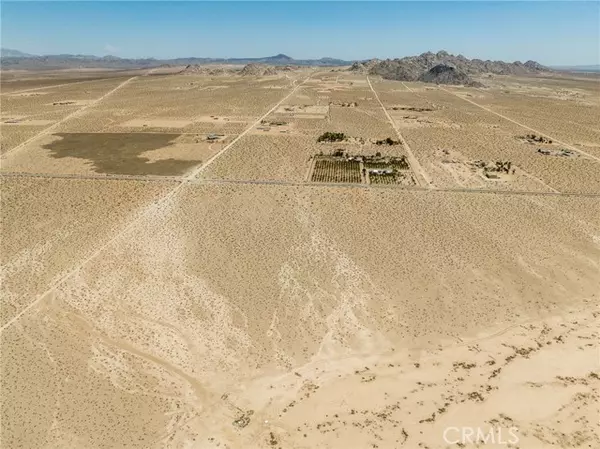 Lucerne Valley, CA 92356,705 Cambria