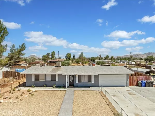 22020 Jelan Avenue, Apple Valley, CA 92307