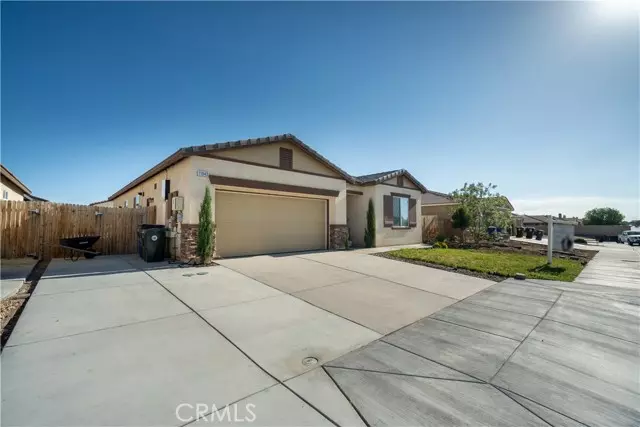 11943 Moss Creek Court, Adelanto, CA 92301