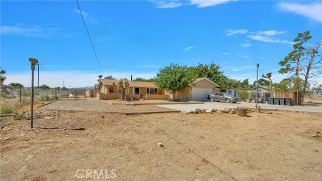 5085 Joshua Tree Lane, Phelan, CA 92371