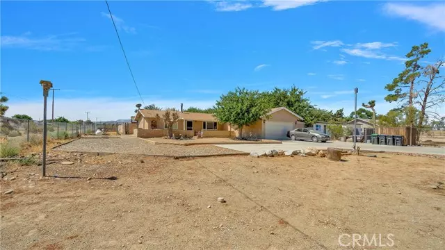 Phelan, CA 92371,5085 Joshua Tree Lane