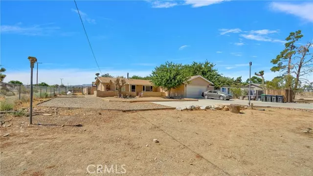 5085 Joshua Tree Lane, Phelan, CA 92371