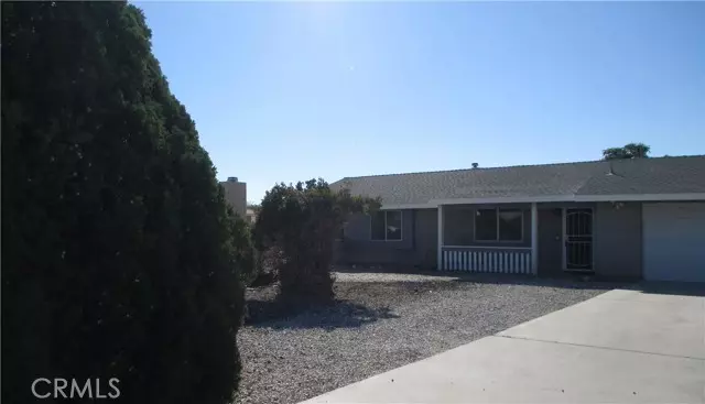 12828 Algonquin Road, Apple Valley, CA 92308