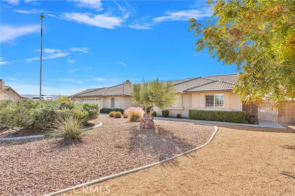 13960 Shoshonee Court, Apple Valley, CA 92307