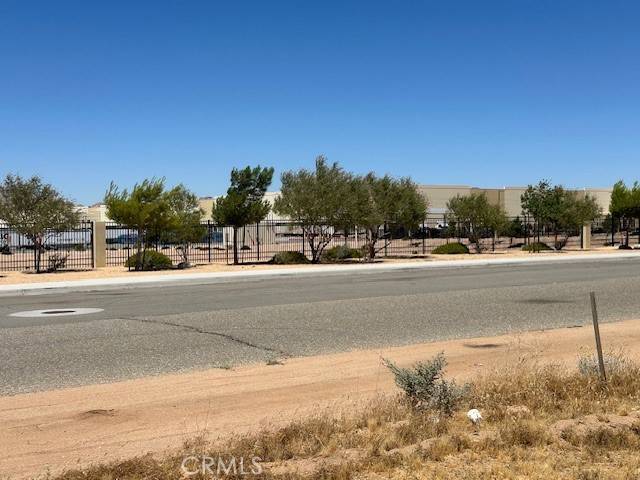 0 Navajo, Apple Valley, CA 92307