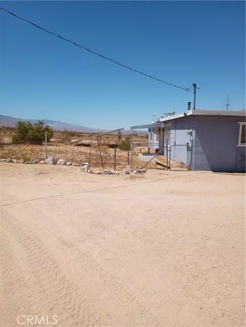 Landers, CA 92285,5404 Satori Way