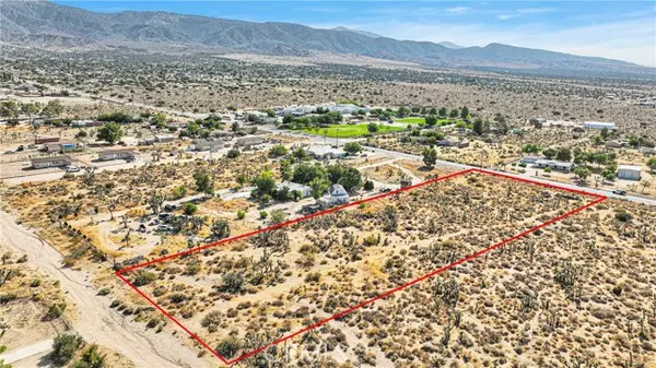 Pinon Hills, CA 92372,0 Oasis