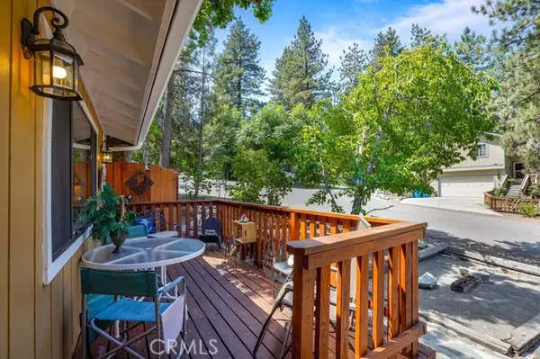 Wrightwood, CA 92397,5889 Walnut Street