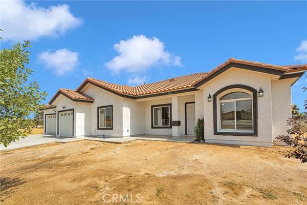 12999 Mohawk Road, Apple Valley, CA 92308