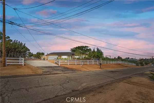 6830 Jenkins Avenue, Hesperia, CA 92345