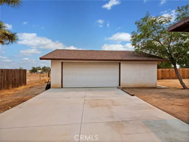 Hesperia, CA 92345,8979 11th Avenue