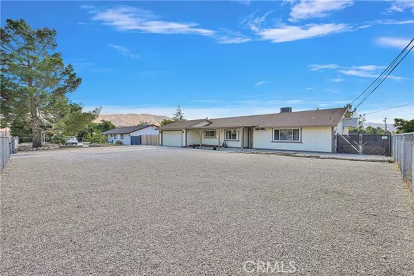 Hesperia, CA 92345,19165 Rocksprings Road