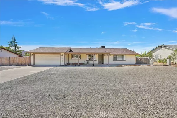 19165 Rocksprings Road, Hesperia, CA 92345