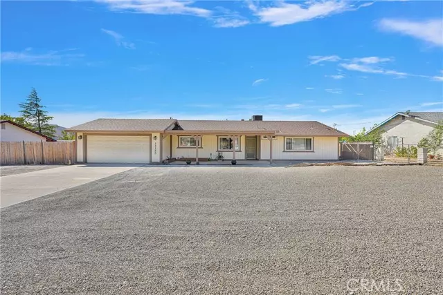 Hesperia, CA 92345,19165 Rocksprings Road