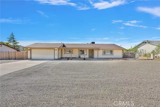 Hesperia, CA 92345,19165 Rocksprings Road