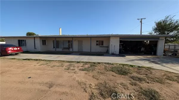 21073 Thunderbird Road, Apple Valley, CA 92307