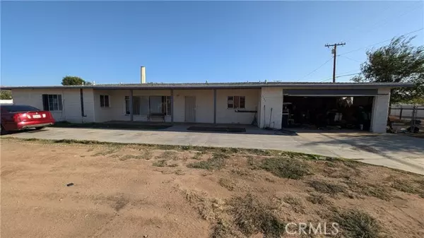 21073 Thunderbird Road, Apple Valley, CA 92307