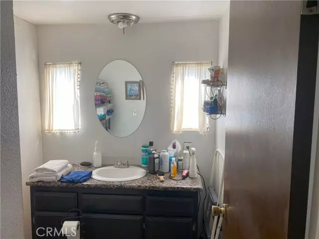 18772 Bellflower #52, Adelanto, CA 92301